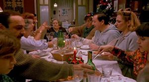 In Parenti serpenti di Monicelli del1992 la famiglia riunita a tavola a Natale
